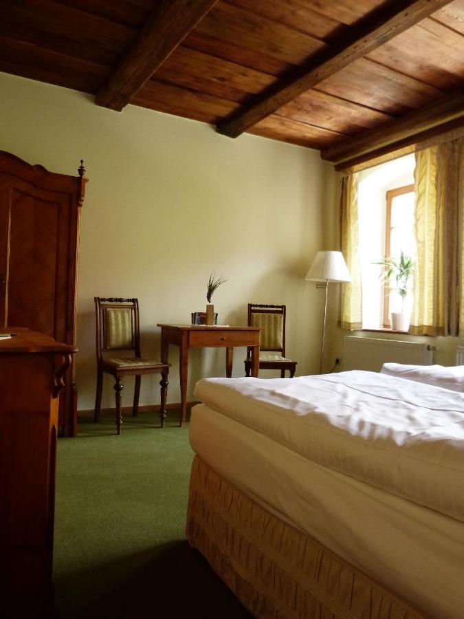 Hotel Und Gasthof Dreibeiniger Hund Görlitz Extérieur photo