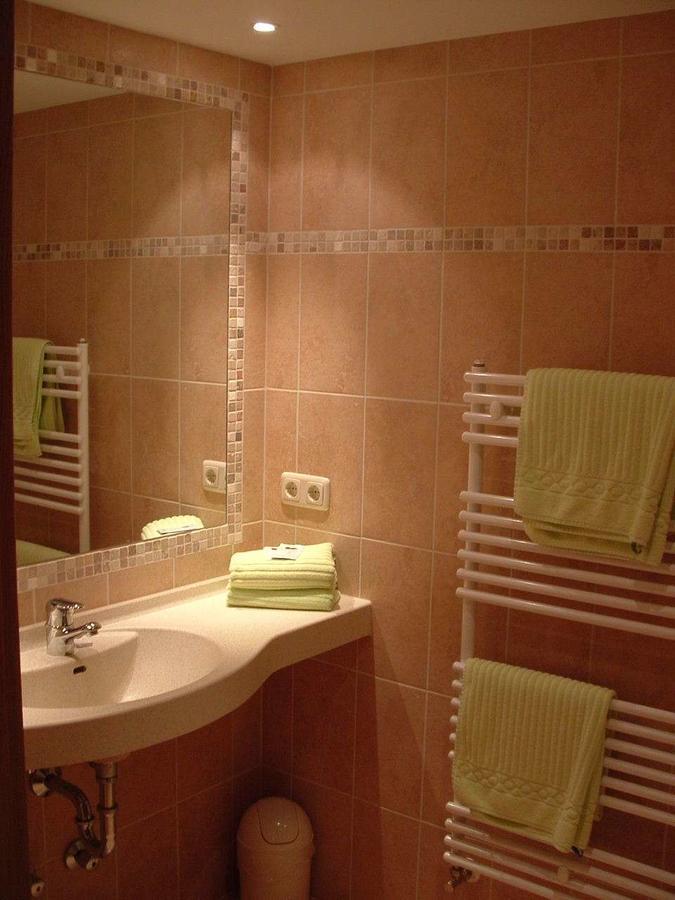Hotel Und Gasthof Dreibeiniger Hund Görlitz Extérieur photo